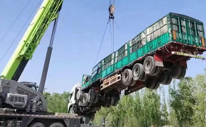 清新区道路脱困救援案例